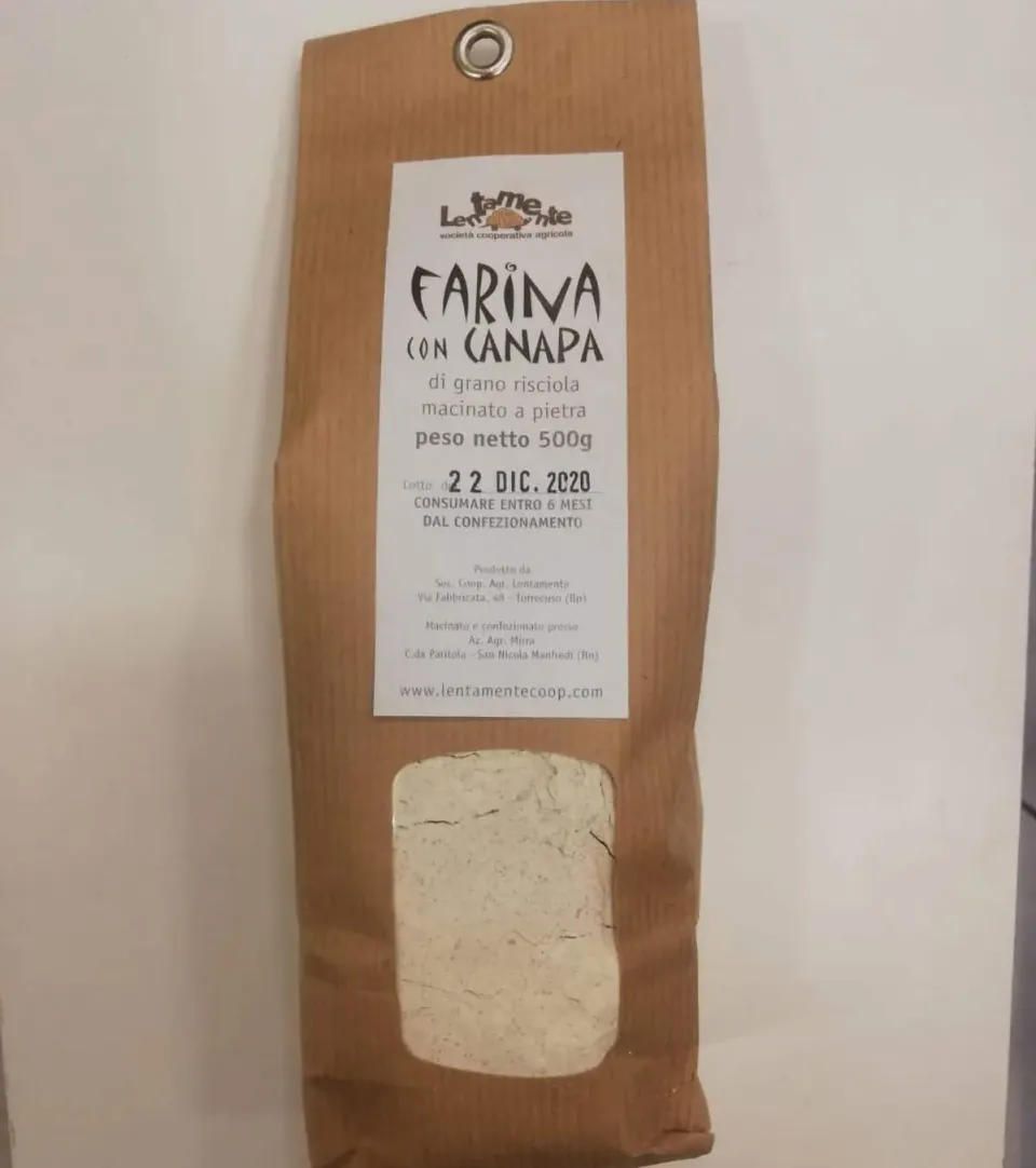 Lentamente farina Risciola canapa 500 g